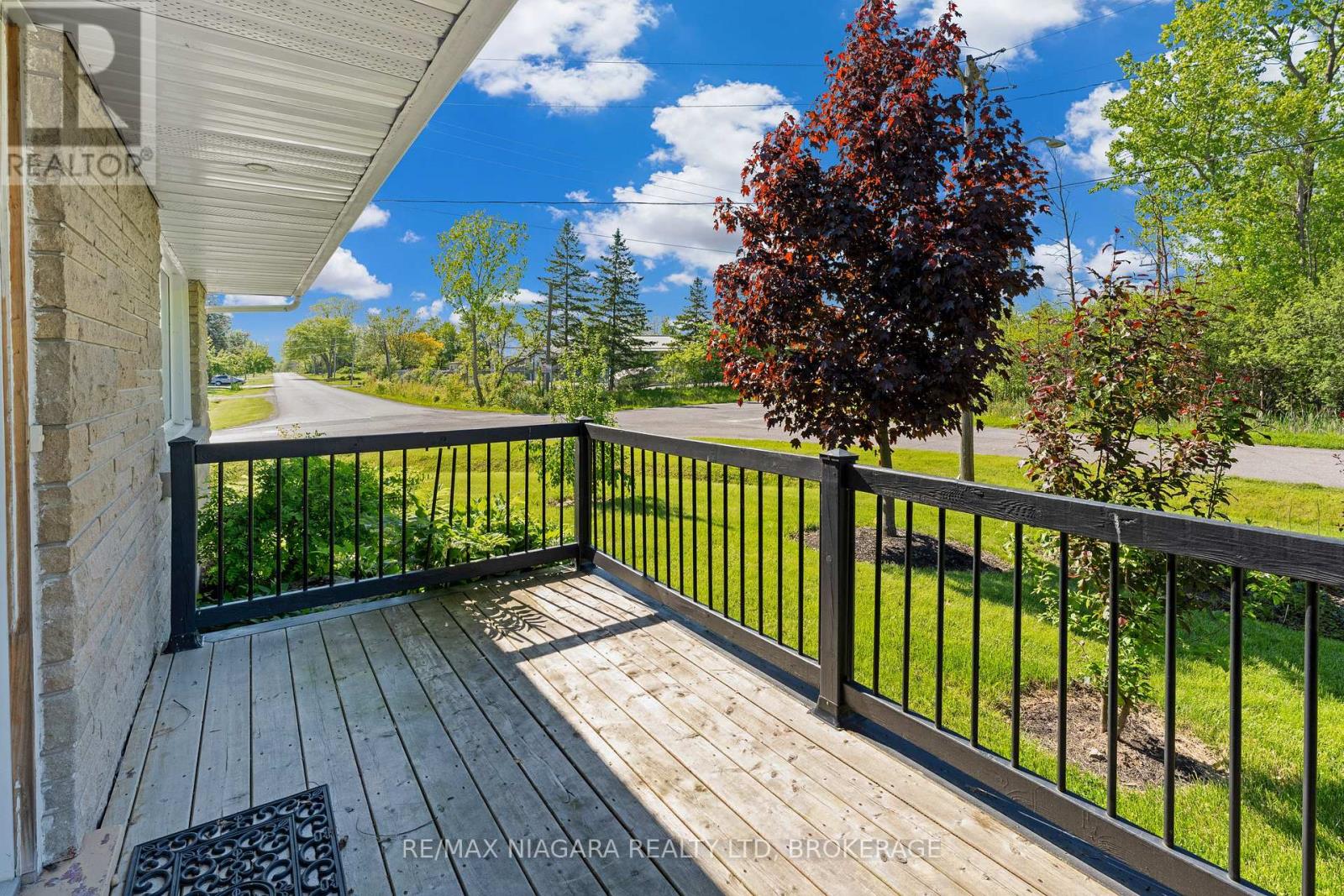 993 Bertie Street, Fort Erie, Ontario  L2A 1Z7 - Photo 37 - X12722370