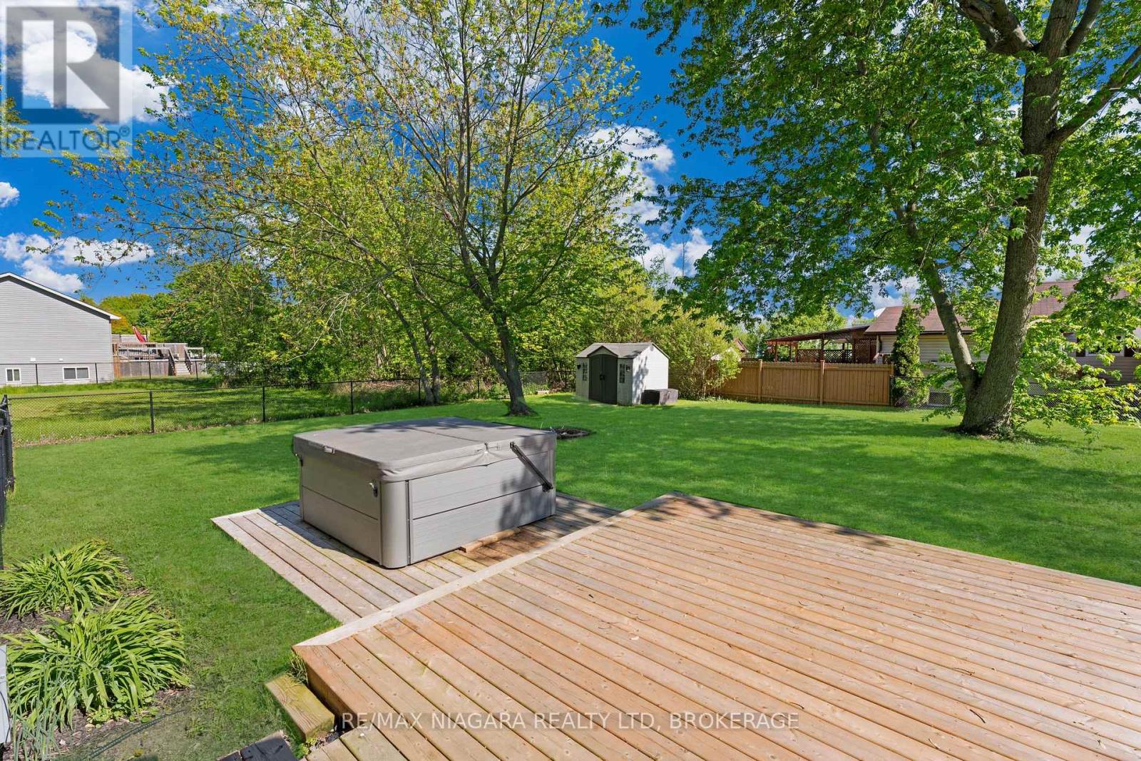 993 Bertie Street, Fort Erie, Ontario  L2A 1Z7 - Photo 40 - X12722370