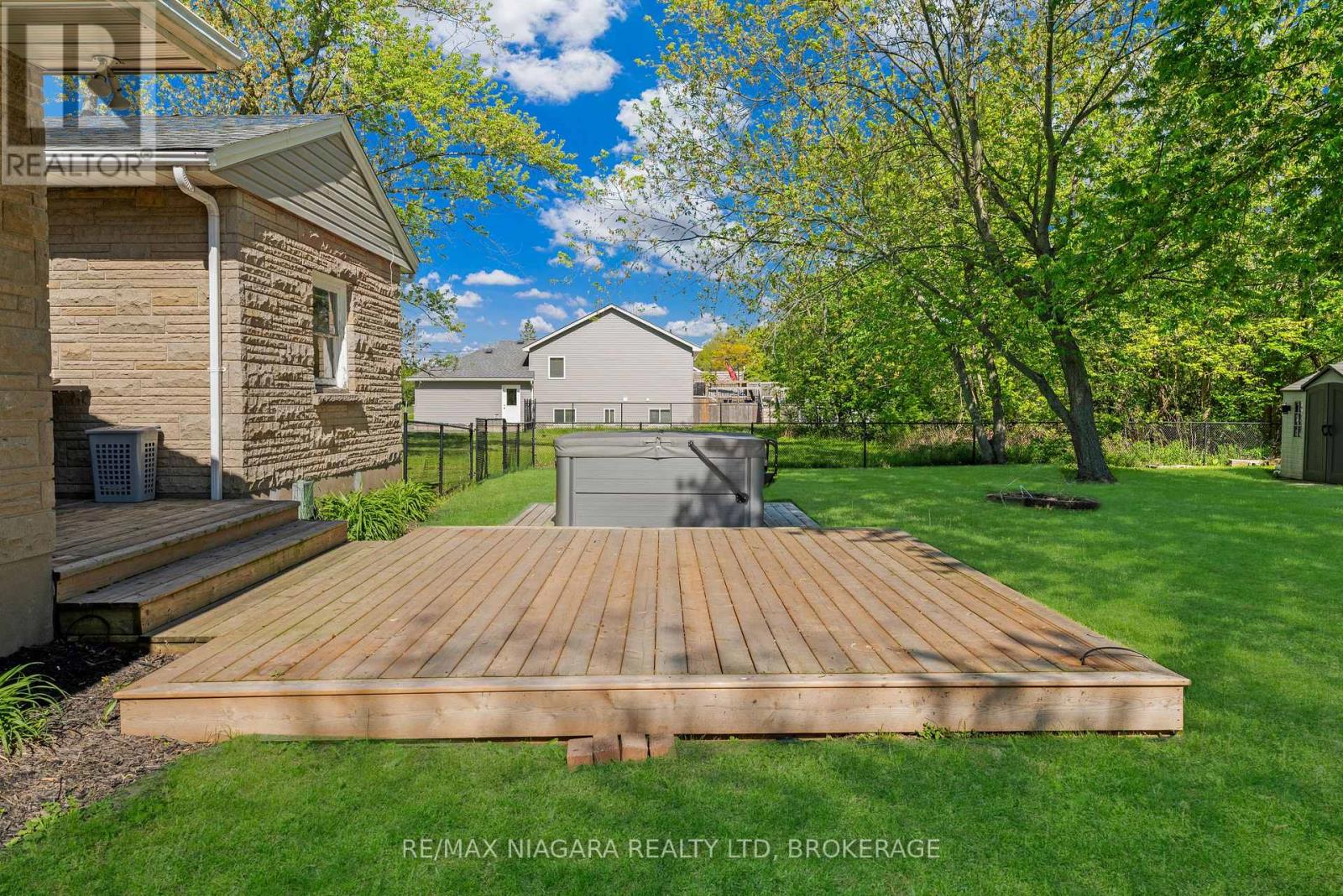 993 Bertie Street, Fort Erie, Ontario  L2A 1Z7 - Photo 41 - X12722370