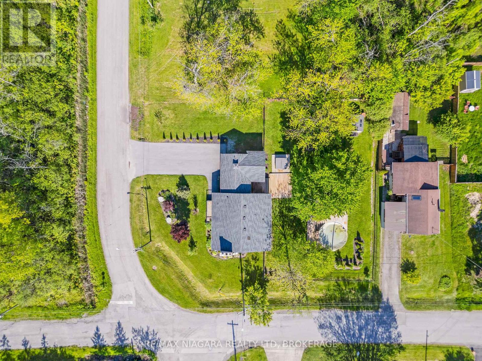 993 Bertie Street, Fort Erie, Ontario  L2A 1Z7 - Photo 47 - X12722370