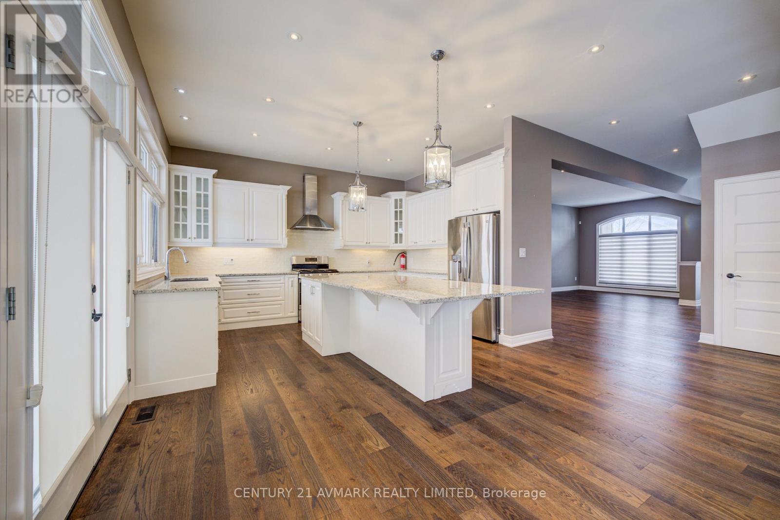 9208 Hendershot Boulevard, Niagara Falls, Ontario  L2H 0E3 - Photo 17 - X12722480