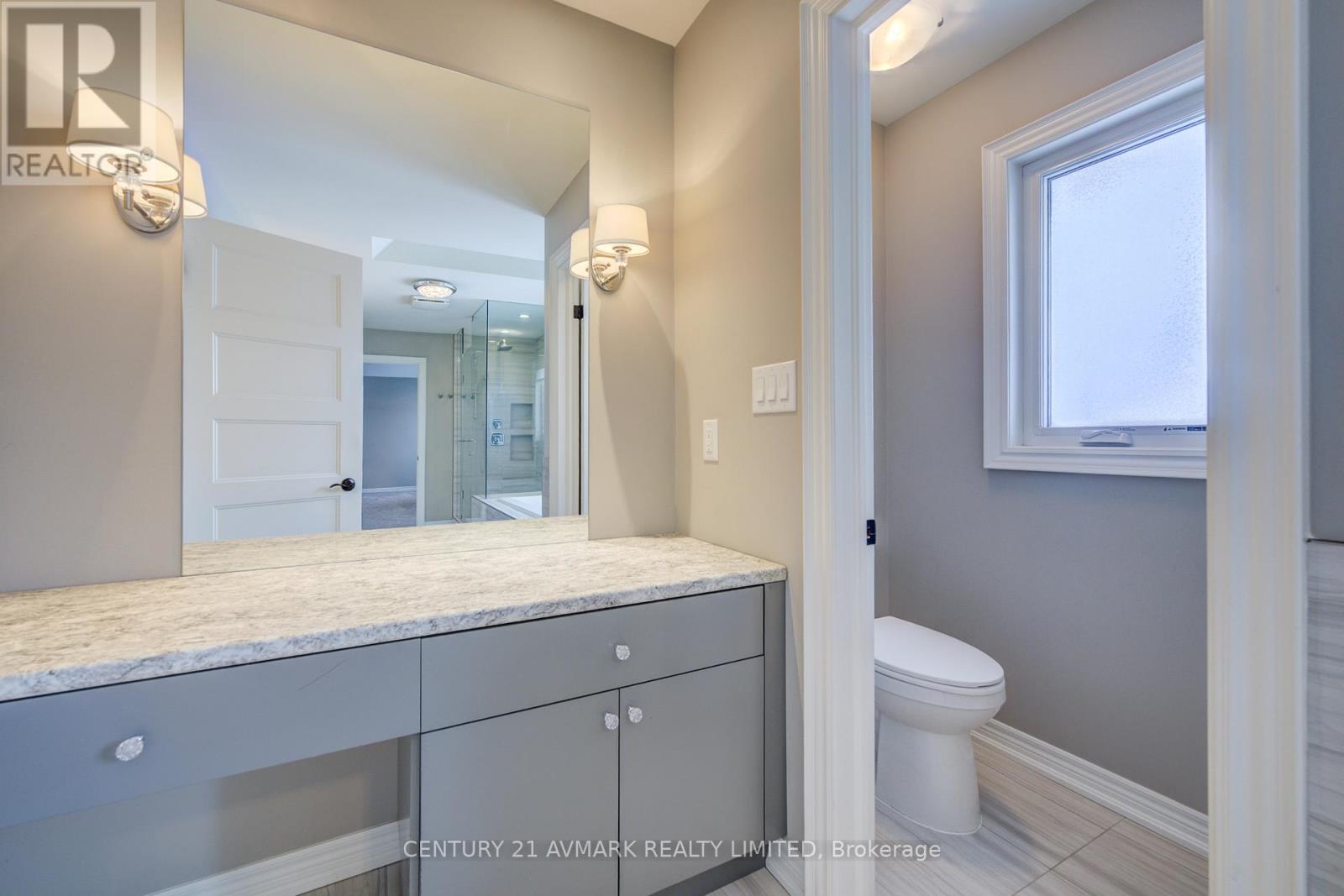 9208 Hendershot Boulevard, Niagara Falls, Ontario  L2H 0E3 - Photo 22 - X12722480