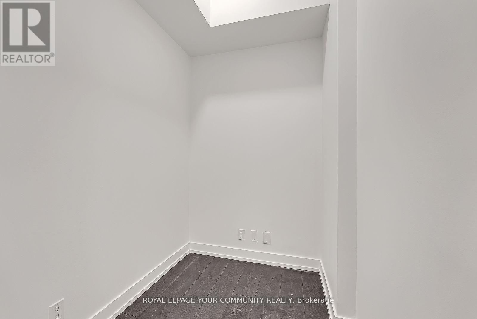 805s - 215 Veterans Drive, Brampton (Northwest Brampton), Ontario  L7A 5L6 - Photo 17 - W12554692