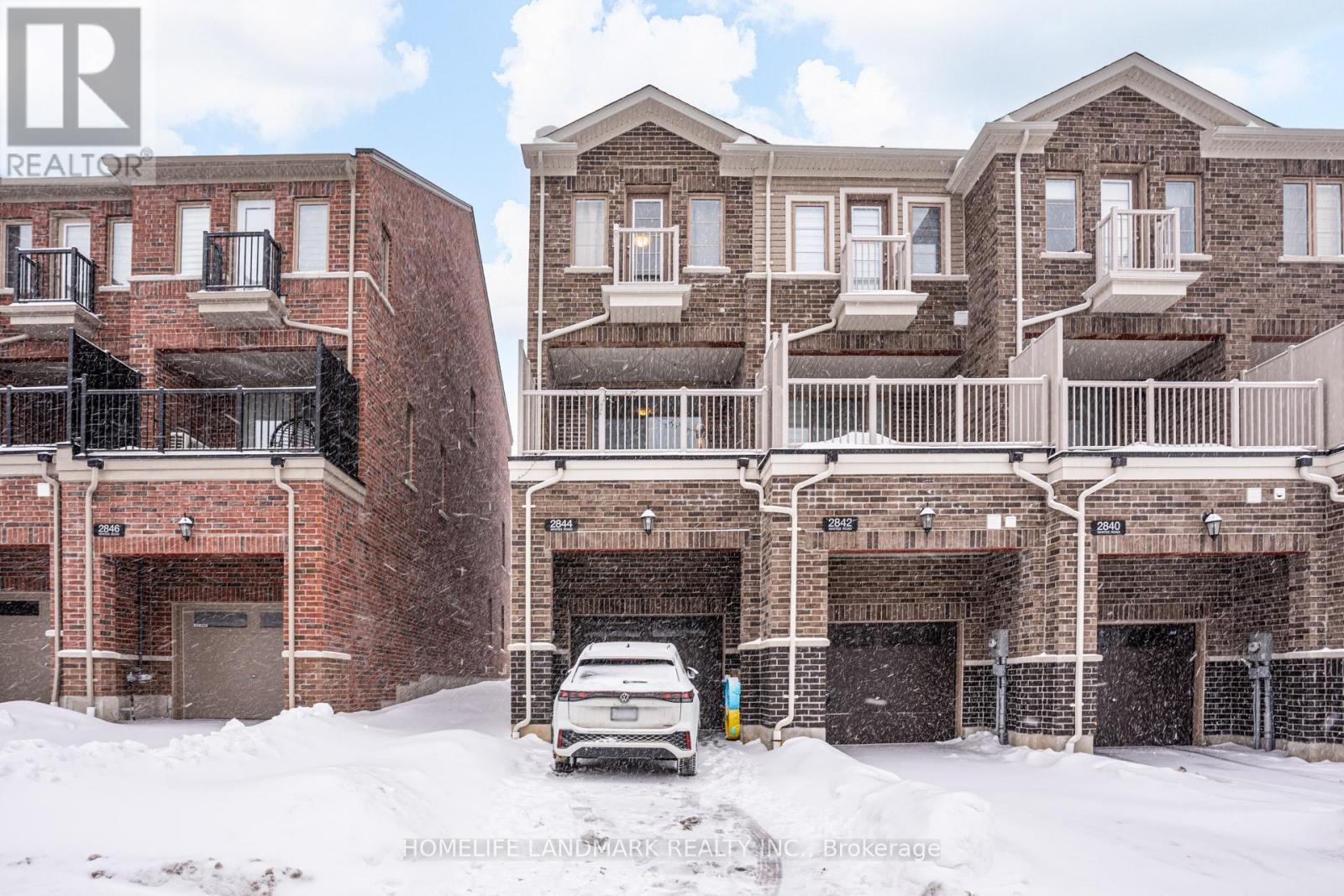 2844 Whites Road, Pickering, Ontario  L1X 0R6 - Photo 5 - E12721442