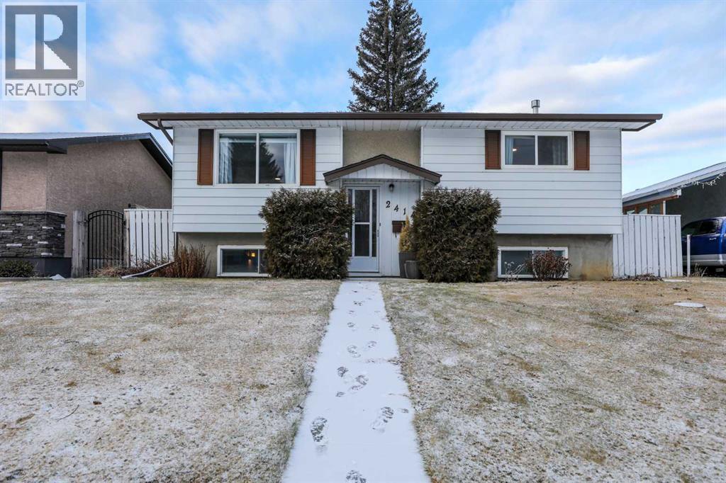 2414 18 Street N, Lethbridge, Alberta