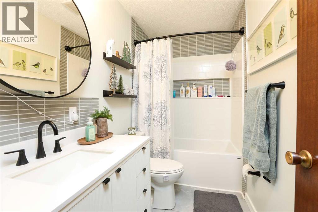 2414 18 Street N, Lethbridge, Alberta  T1H 4P9 - Photo 13 - A2280544