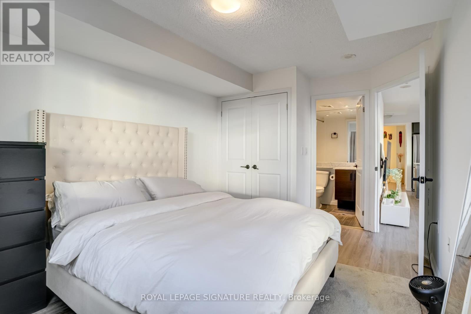 810 - 125 Western Battery Road, Toronto, Ontario  M6K 3R8 - Photo 17 - C12722362