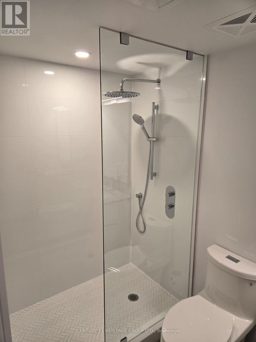 333 - 1720 Bayview Avenue, Toronto, Ontario  M4G 3C4 - Photo 10 - C12722368