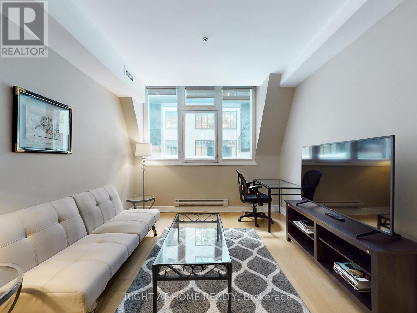 402 - 73 Richmond Street W, Toronto, Ontario  M5H 4E8 - Photo 20 - C12722374