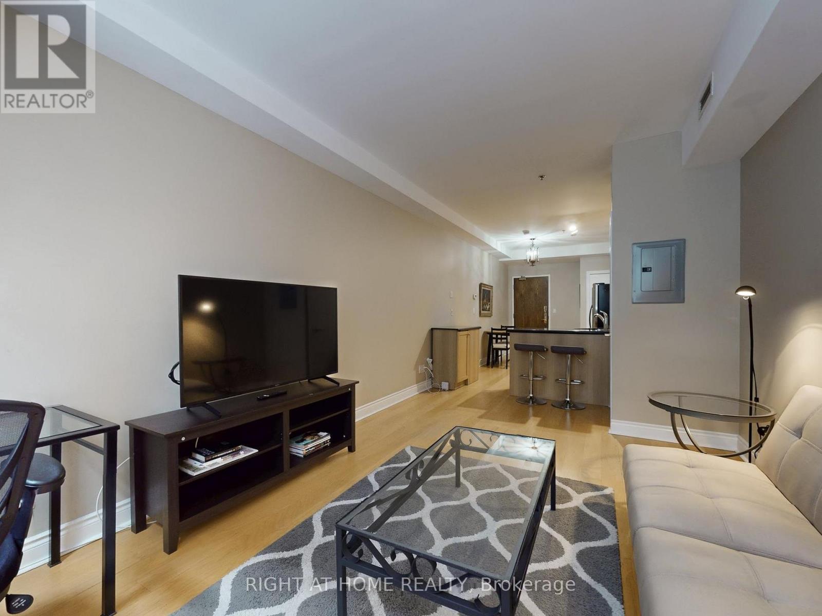 402 - 73 Richmond Street W, Toronto, Ontario  M5H 4E8 - Photo 23 - C12722374