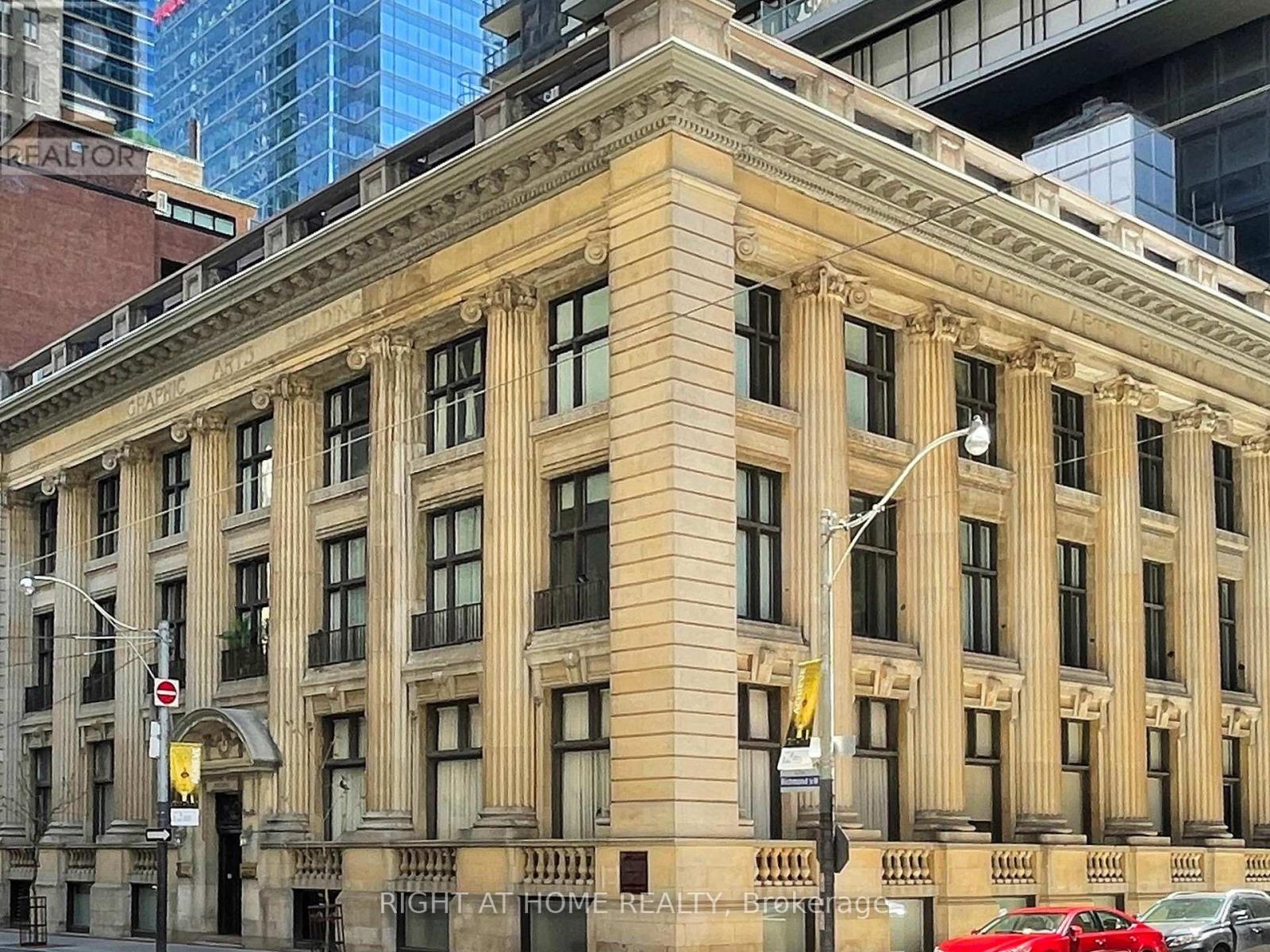 402 - 73 Richmond Street W, Toronto, Ontario  M5H 4E8 - Photo 3 - C12722374