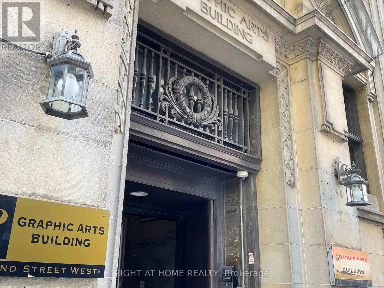 402 - 73 Richmond Street W, Toronto, Ontario  M5H 4E8 - Photo 7 - C12722374