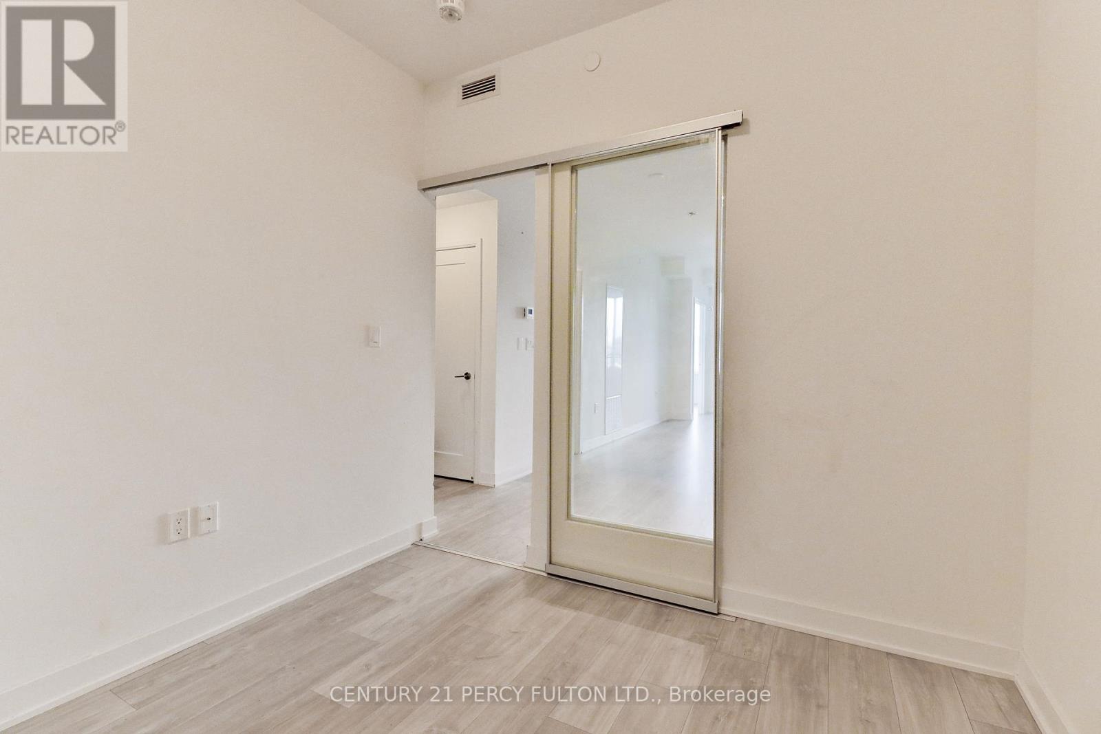 1202 - 576 Front Street W, Toronto, Ontario  M5V 1C1 - Photo 4 - C12722398