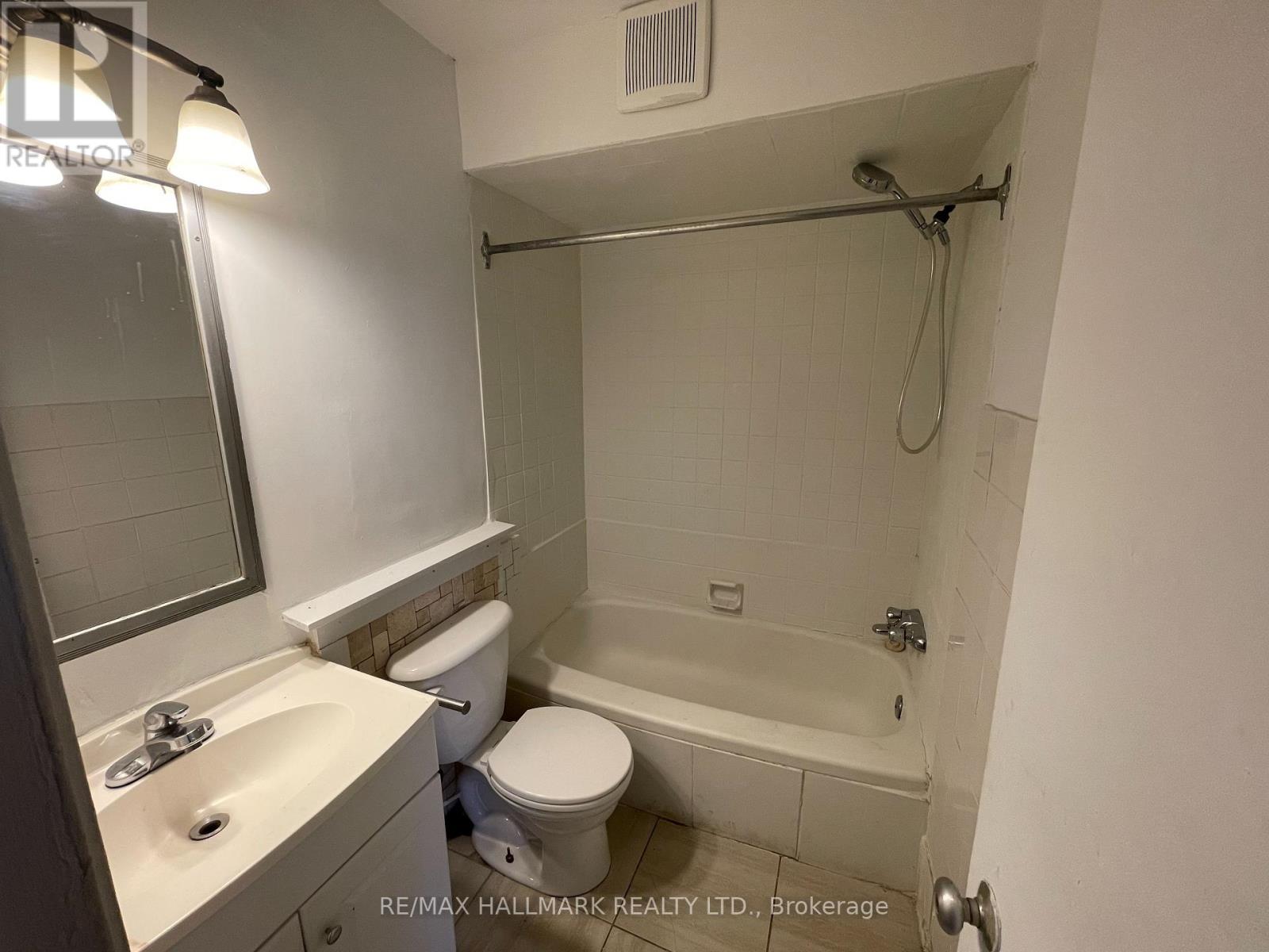 177 Carlton Street, Toronto, Ontario  M5A 2K3 - Photo 12 - C12722508