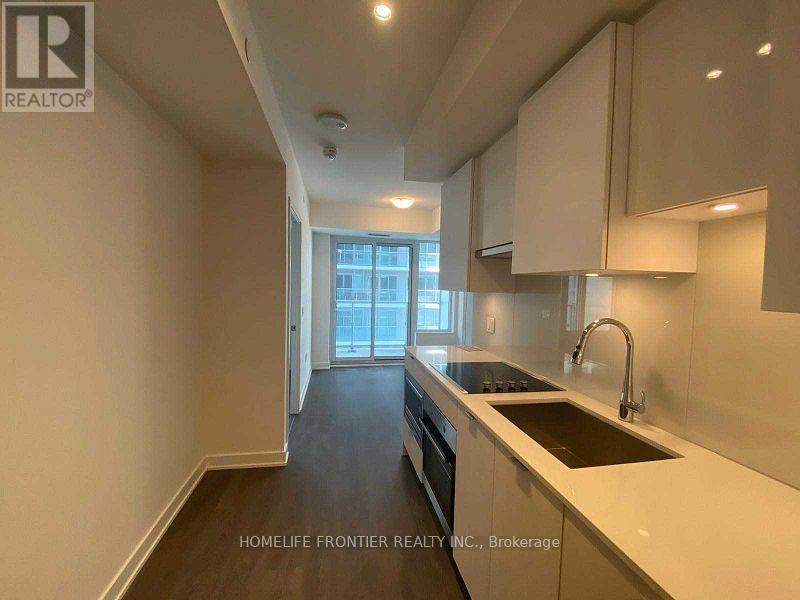 815 - 195 Redpath Avenue, Toronto, Ontario  M4P 0E4 - Photo 3 - C12722510