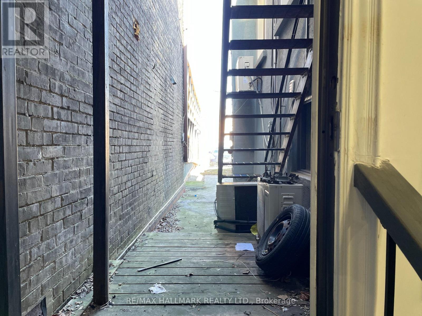 414 Dundas Street E, Toronto, Ontario  M5A 2A8 - Photo 37 - C12722516