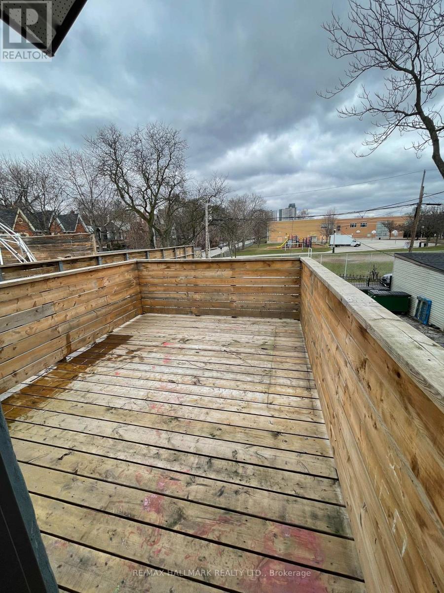 414 Dundas Street E, Toronto, Ontario  M5A 2A8 - Photo 19 - C12722518