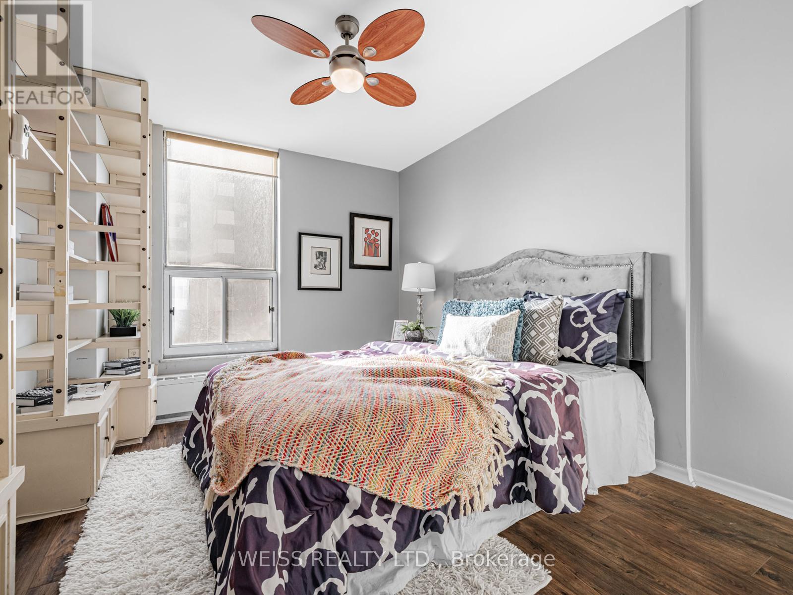 301 - 130 Neptune Drive, Toronto, Ontario  M6A 1X5 - Photo 24 - C12722534