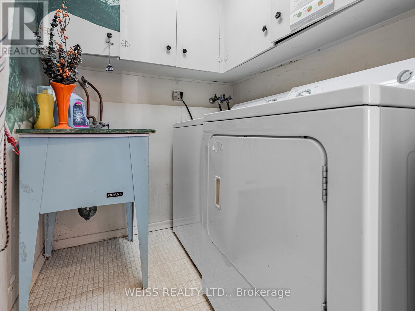 301 - 130 Neptune Drive, Toronto, Ontario  M6A 1X5 - Photo 26 - C12722534