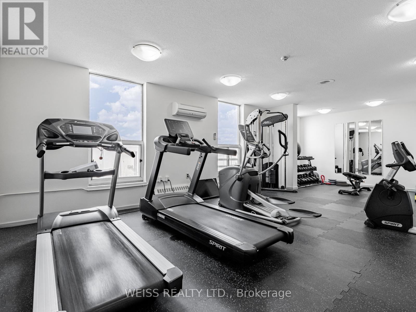 301 - 130 Neptune Drive, Toronto, Ontario  M6A 1X5 - Photo 30 - C12722534