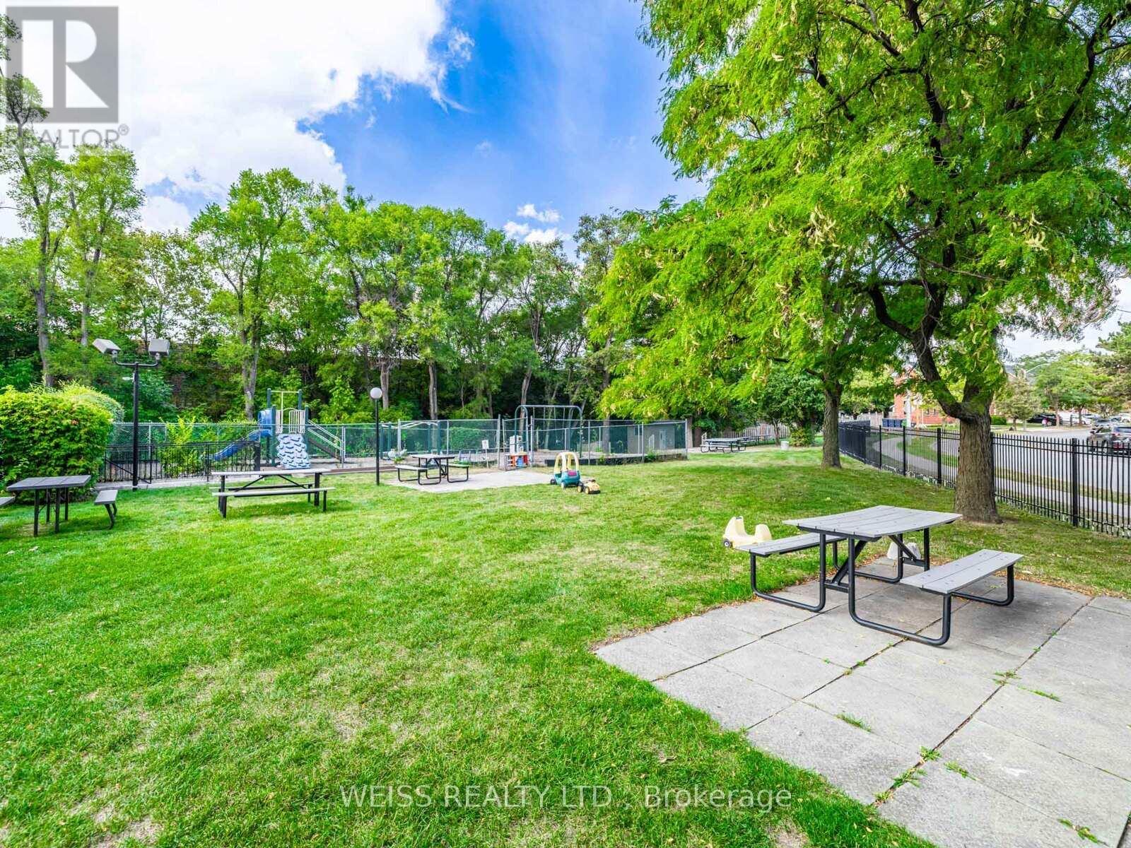 301 - 130 Neptune Drive, Toronto, Ontario  M6A 1X5 - Photo 36 - C12722534