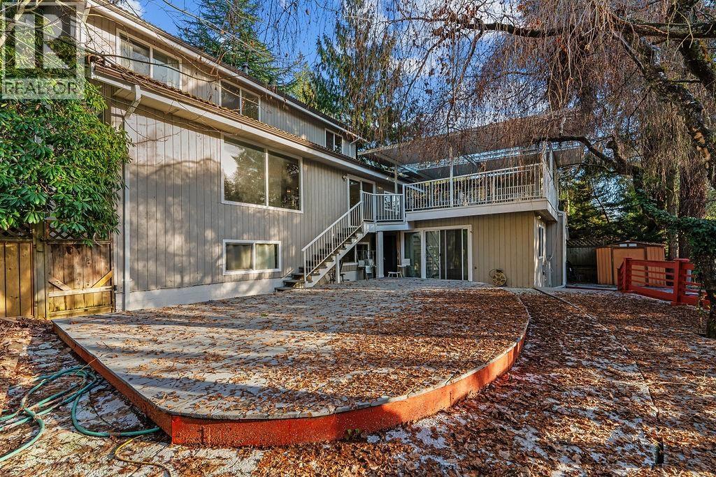 271 Montroyal Boulevard, North Vancouver, British Columbia  V7N 4E4 - Photo 37 - R3082379