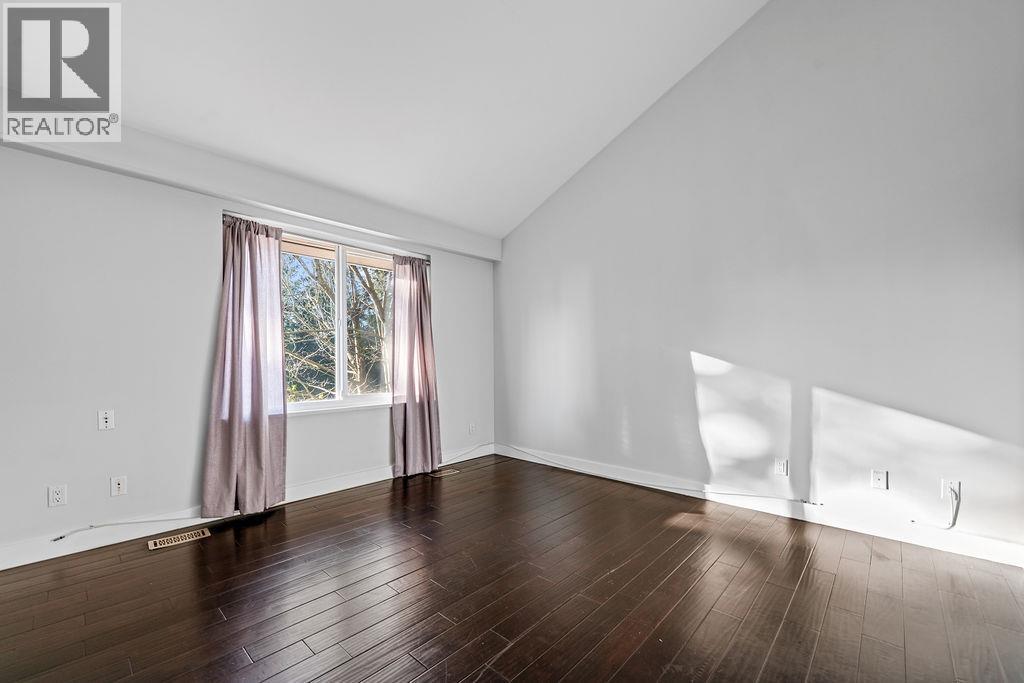 271 Montroyal Boulevard, North Vancouver, British Columbia  V7N 4E4 - Photo 19 - R3082379