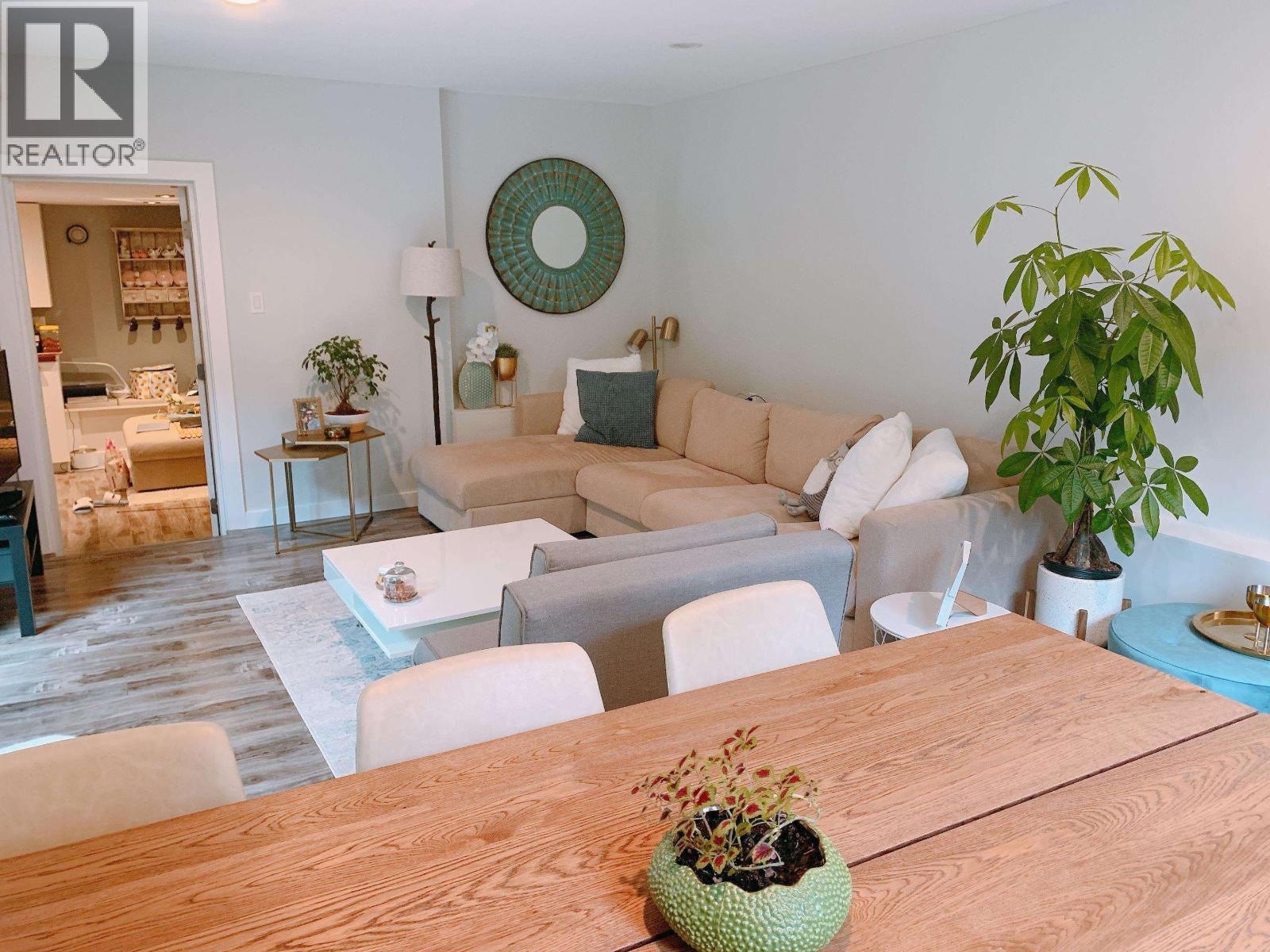 271 Montroyal Boulevard, North Vancouver, British Columbia  V7N 4E4 - Photo 30 - R3082379