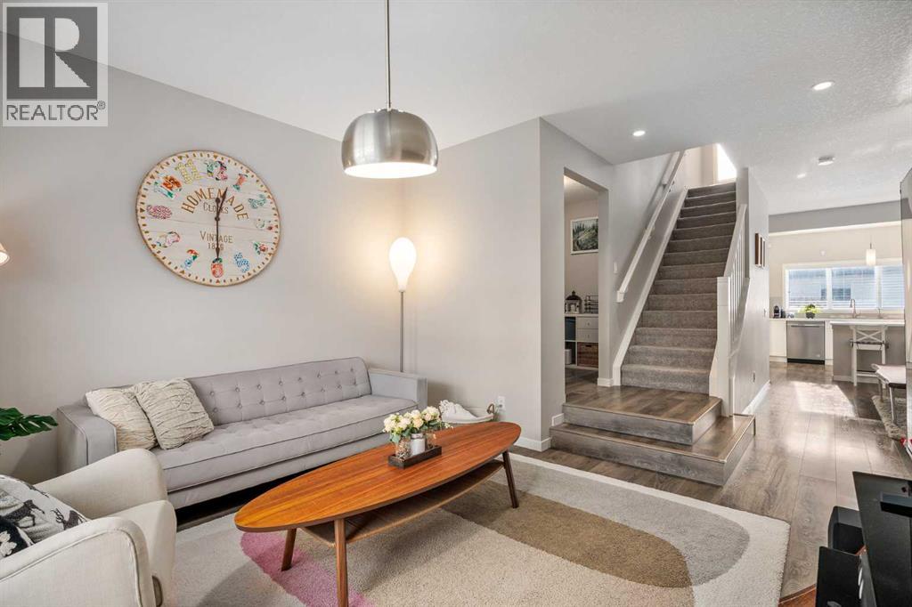 63 Masters Crescent Se, Calgary, Alberta  T3M 2M7 - Photo 5 - A2280404