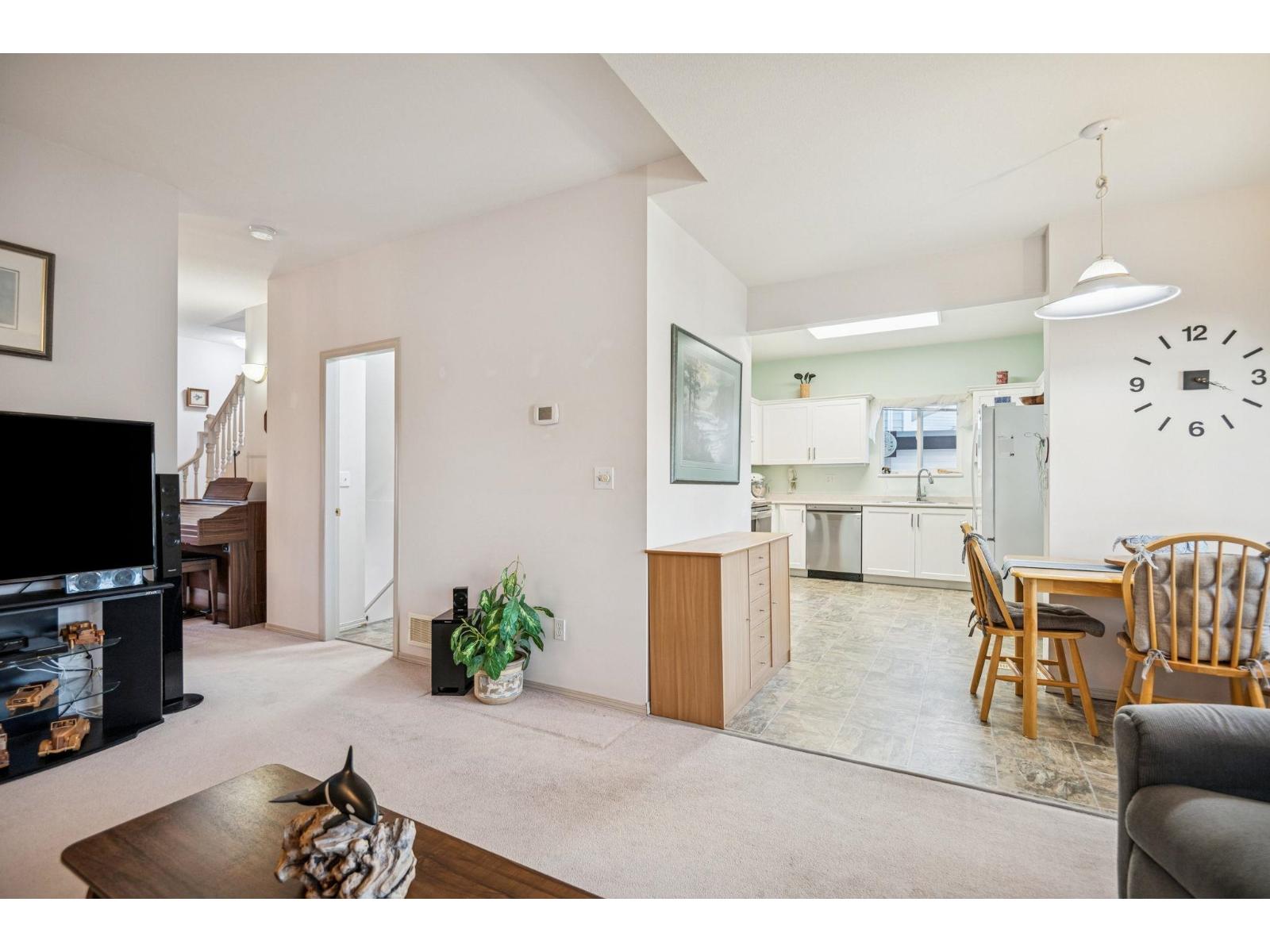 18451 66 Avenue, Surrey, British Columbia  V3S 8V6 - Photo 14 - R3082410