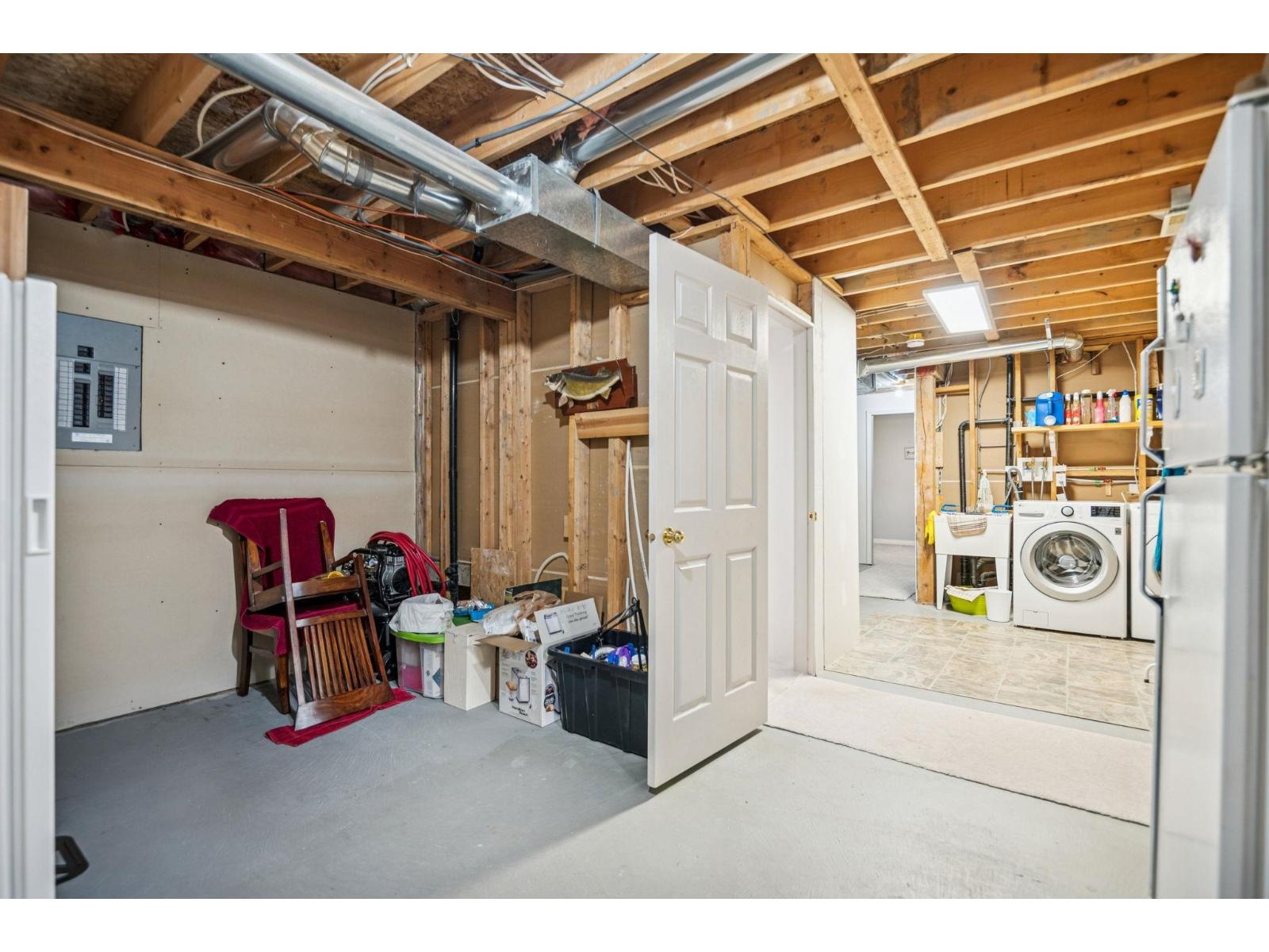 18451 66 Avenue, Surrey, British Columbia  V3S 8V6 - Photo 31 - R3082410