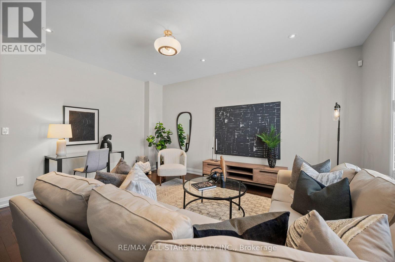 24 - 85 Village Parkway, Markham, Ontario  L3R 4Z7 - Photo 8 - N12722378