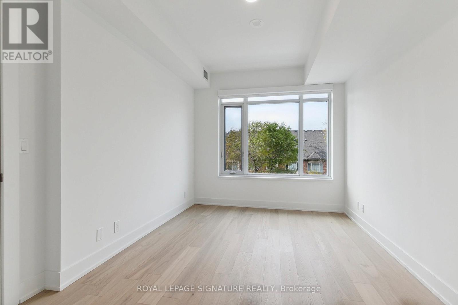 D-329 - 8 Beverley Glen Boulevard, Vaughan, Ontario  L4J 0L5 - Photo 16 - N12722408