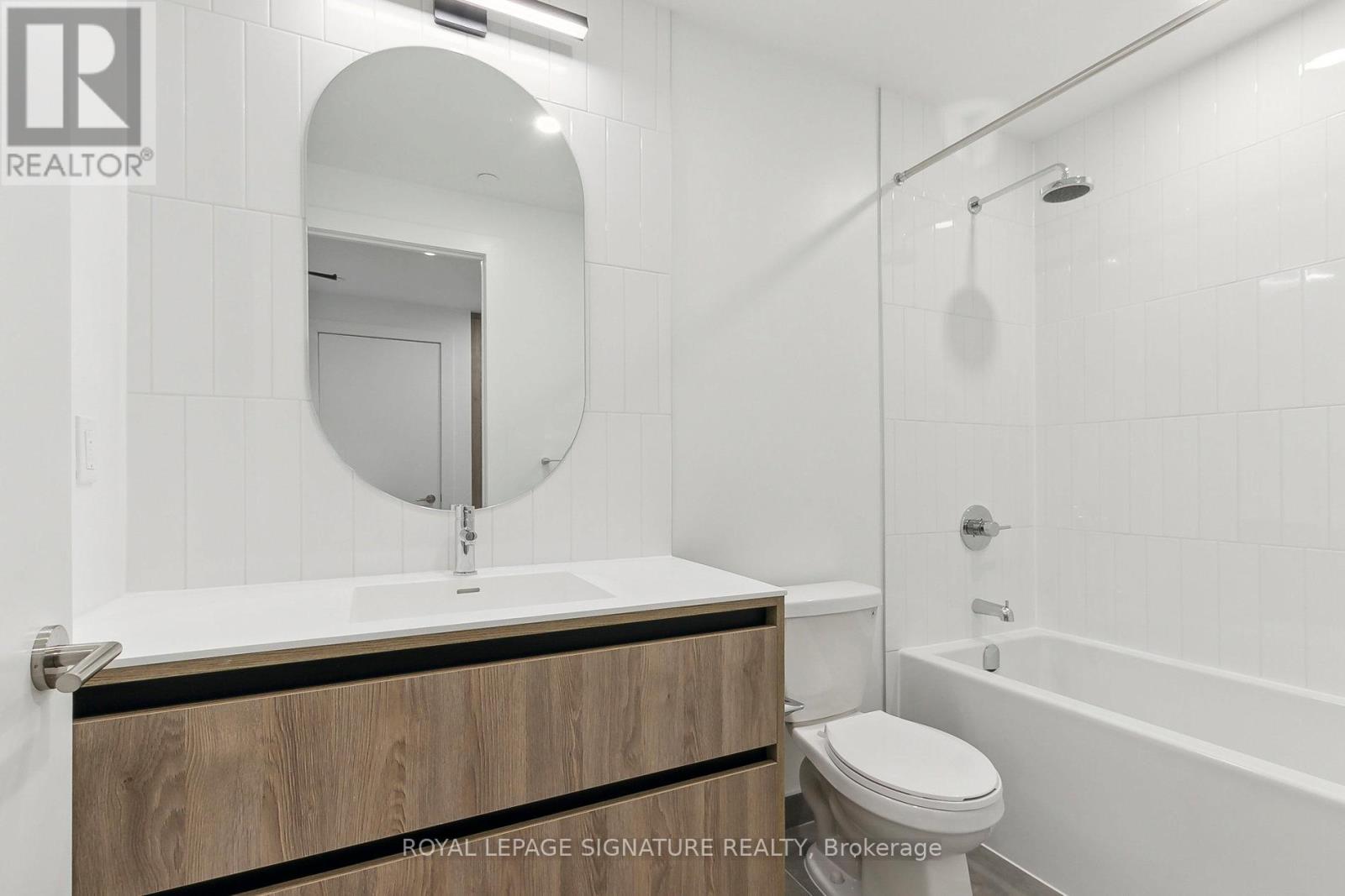 D-329 - 8 Beverley Glen Boulevard, Vaughan, Ontario  L4J 0L5 - Photo 25 - N12722408