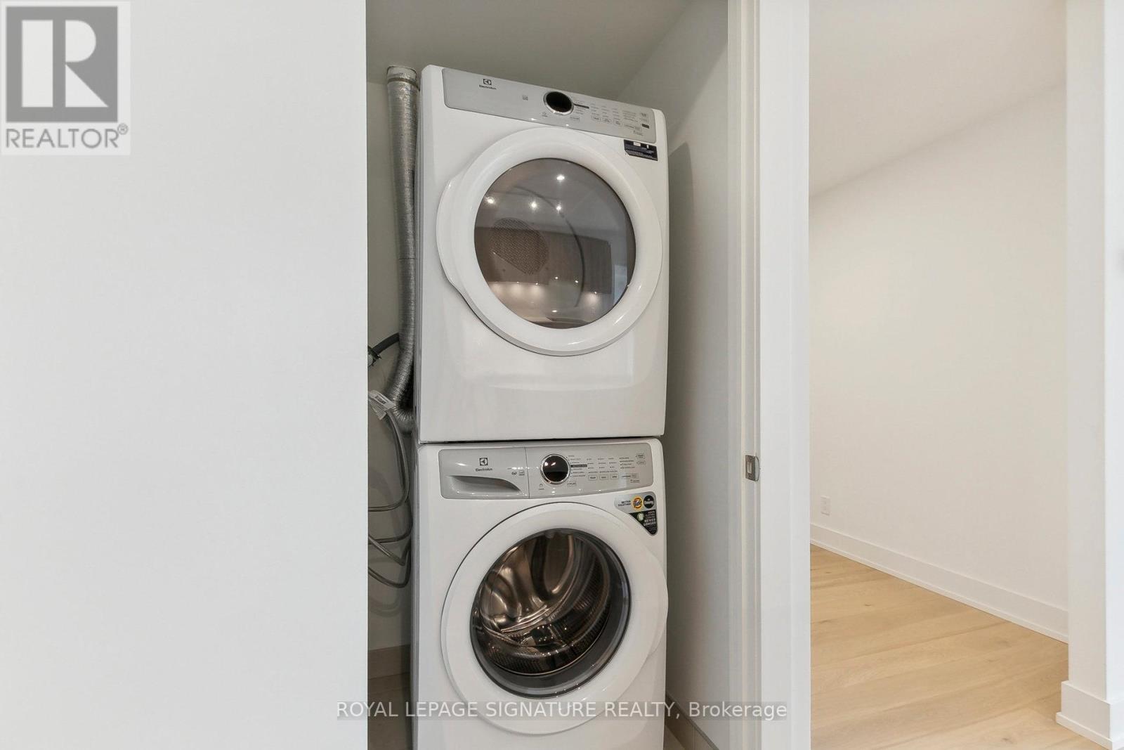 D-329 - 8 Beverley Glen Boulevard, Vaughan, Ontario  L4J 0L5 - Photo 32 - N12722408