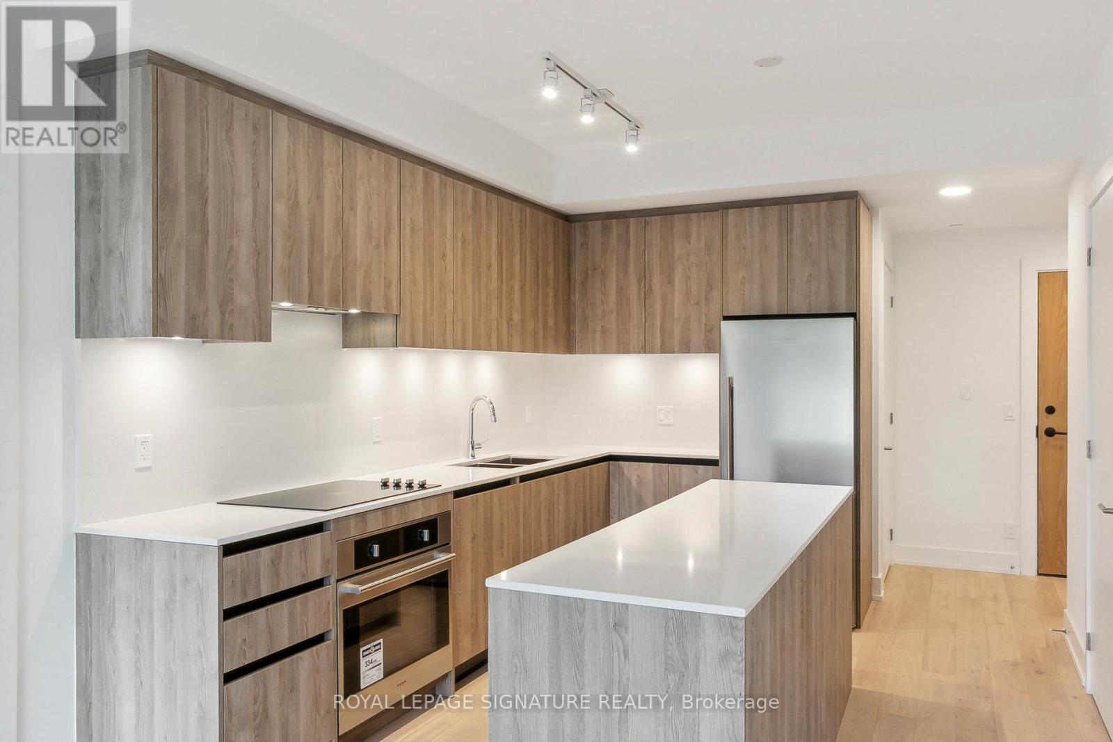 D-329 - 8 Beverley Glen Boulevard, Vaughan, Ontario  L4J 0L5 - Photo 7 - N12722408