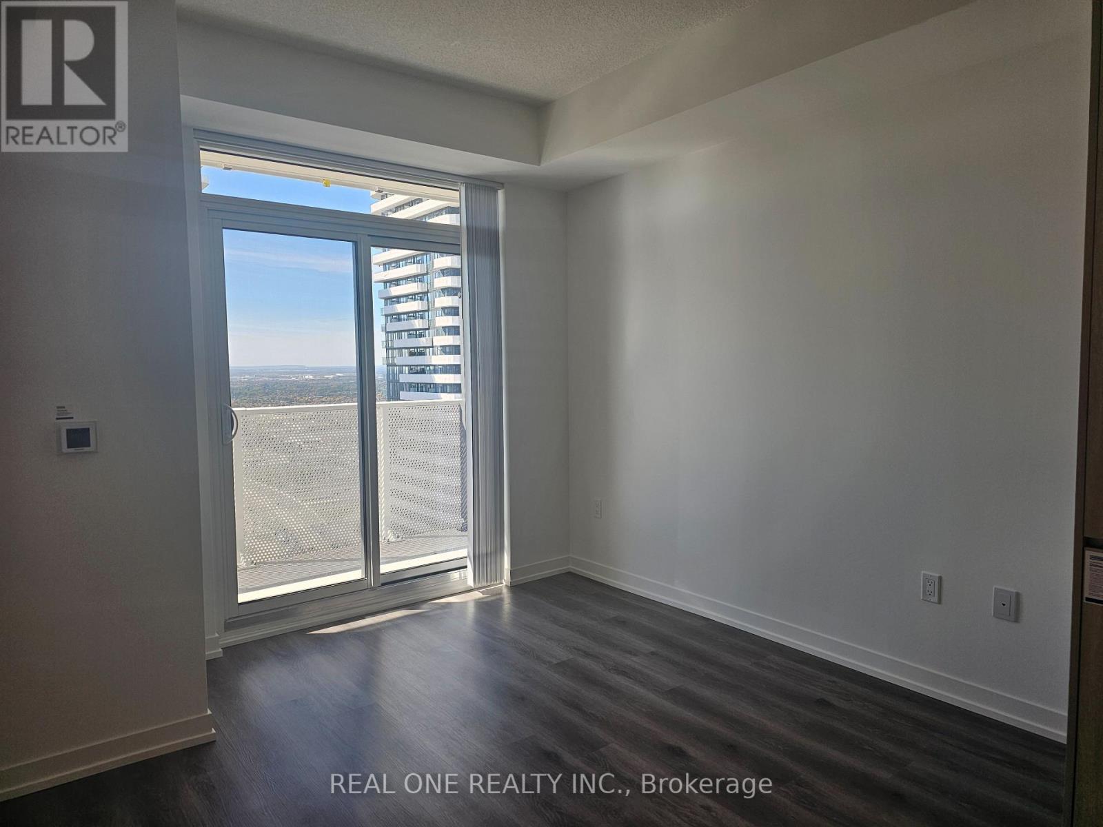 4215 - 28 Interchange Way, Vaughan, Ontario  L4K 0P8 - Photo 6 - N12722410