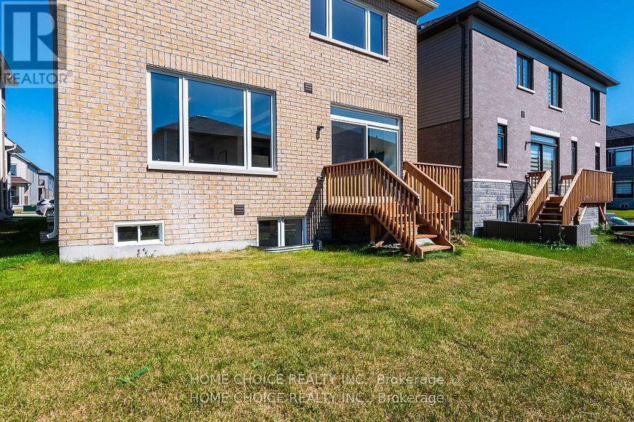 143 Terry Fox Drive, Barrie, Ontario  L9L 0L9 - Photo 31 - S12722492