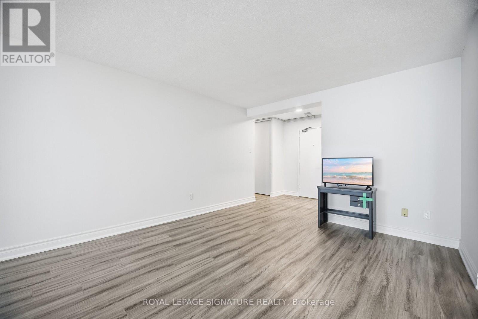 1501 - 625 The West Mall, Toronto, Ontario M9C 4W9 - Photo 19 - W12722364