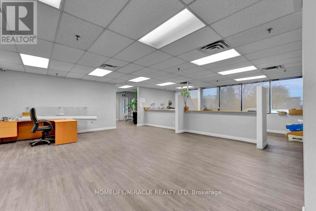 52 Bramwin Court, Brampton, Ontario  L6T 5G2 - Photo 21 - W12722384