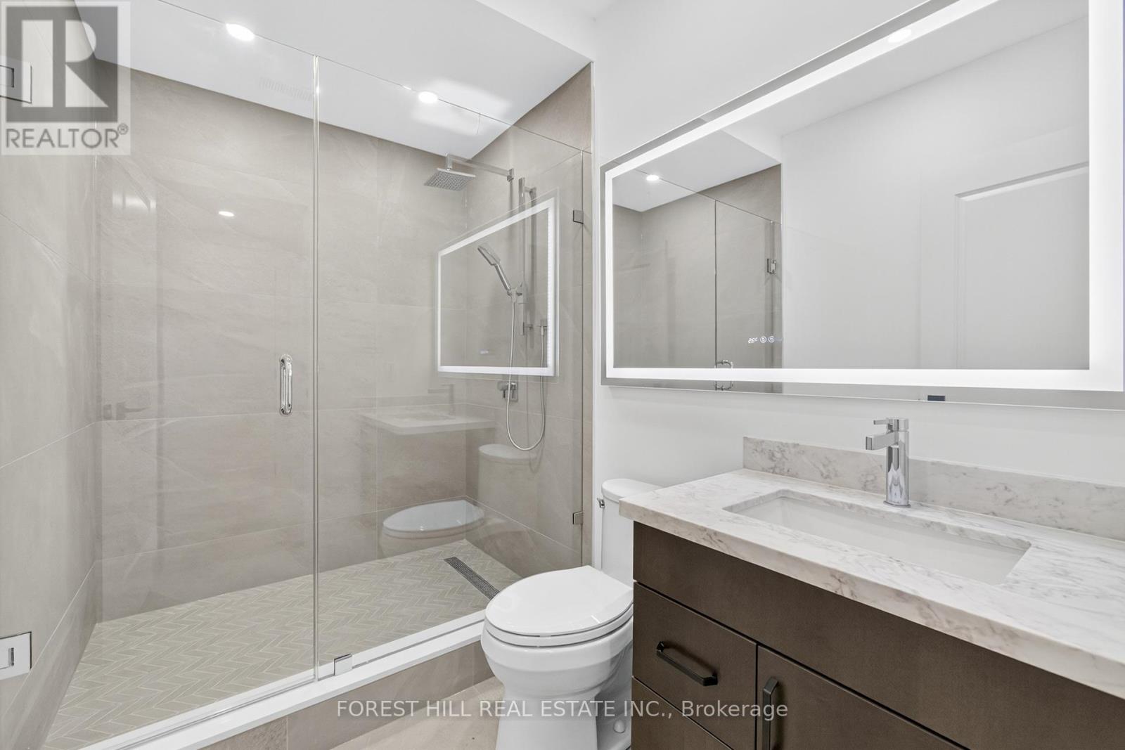 3474 Joan Drive, Mississauga, Ontario  L5B 1T5 - Photo 30 - W12722424