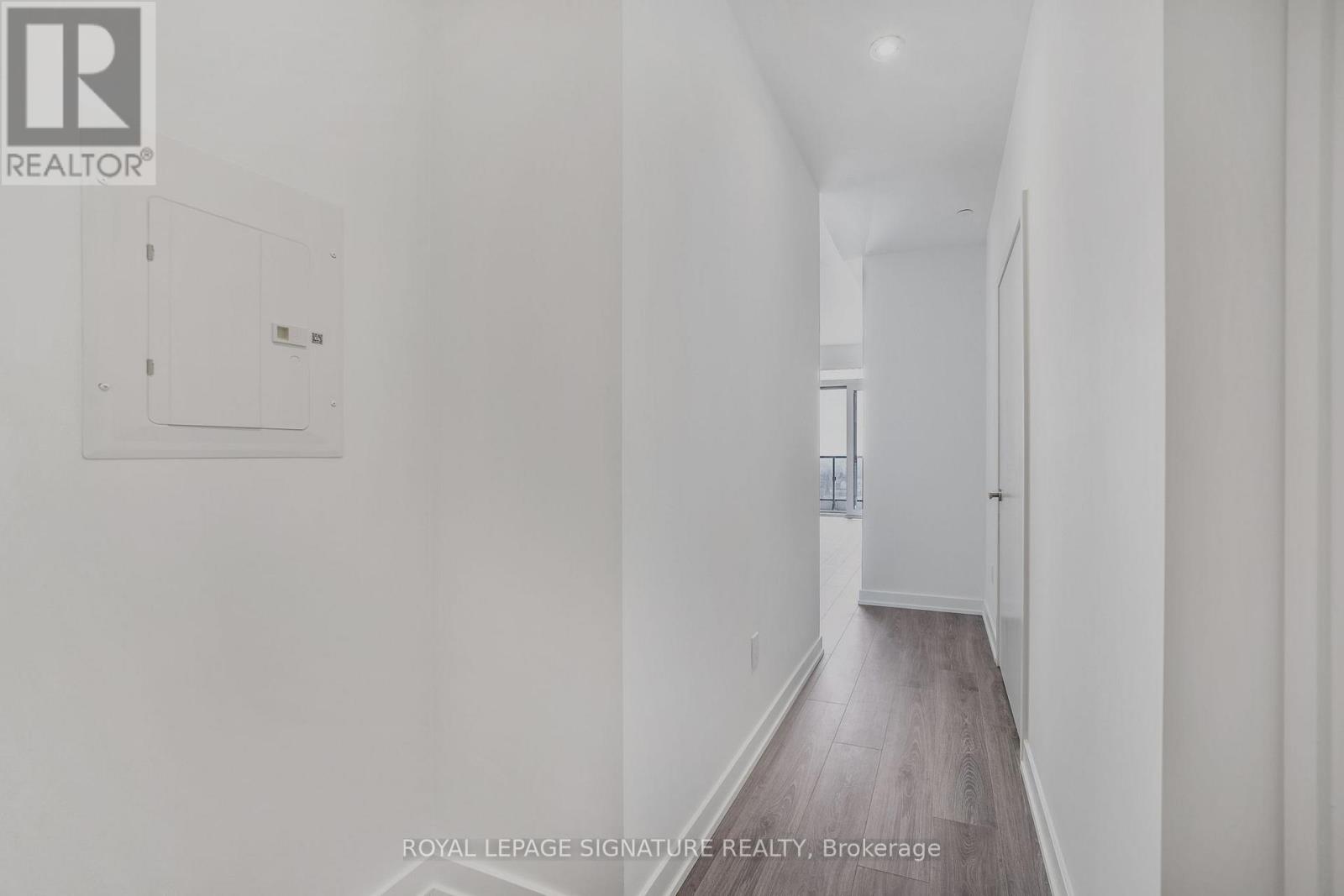 1805 - 28 Ann Street, Mississauga, Ontario  L5G 0E1 - Photo 10 - W12722438