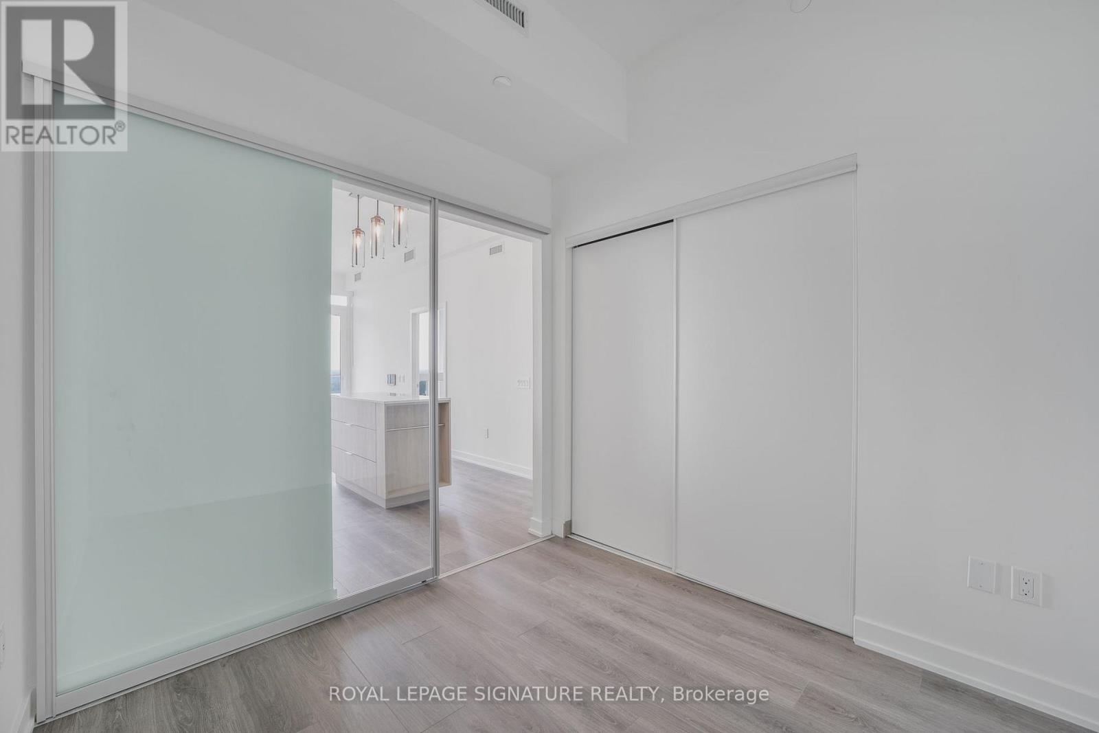 1805 - 28 Ann Street, Mississauga, Ontario  L5G 0E1 - Photo 16 - W12722438