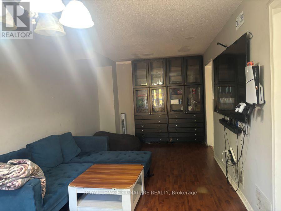 37 - 550 Steddick Court, Mississauga, Ontario  L5R 3S8 - Photo 4 - W12722454