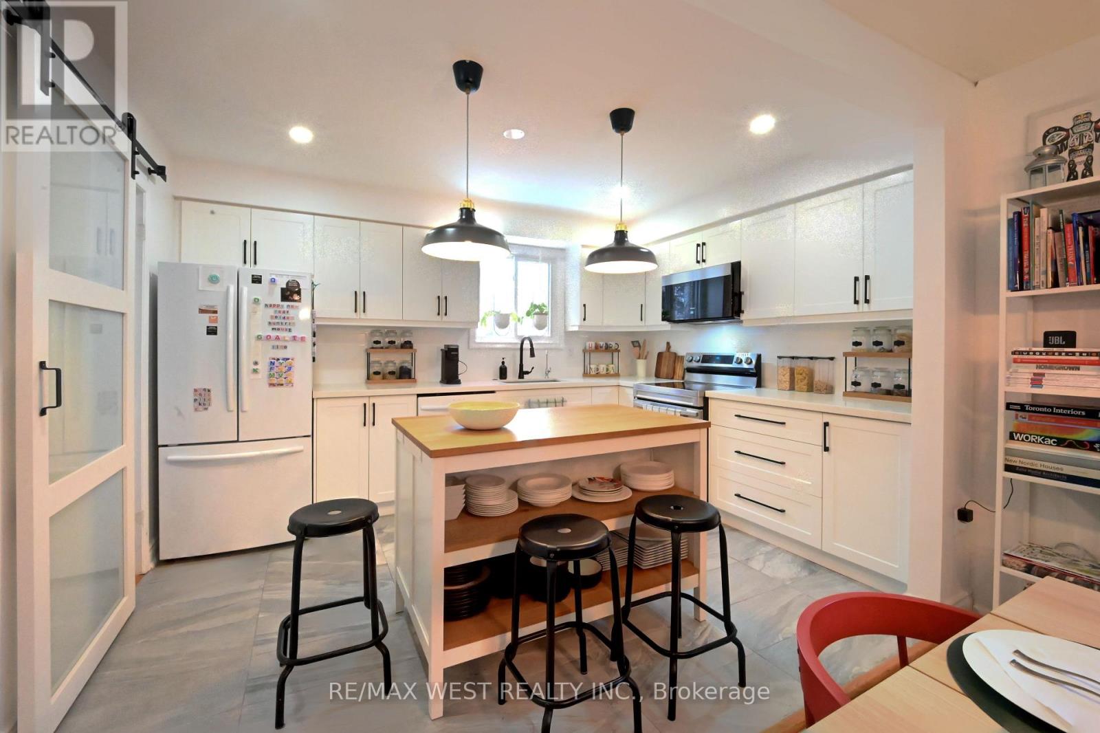 159 - 3175 Kirwin Avenue, Mississauga, Ontario  L5A 3M4 - Photo 19 - W12722478