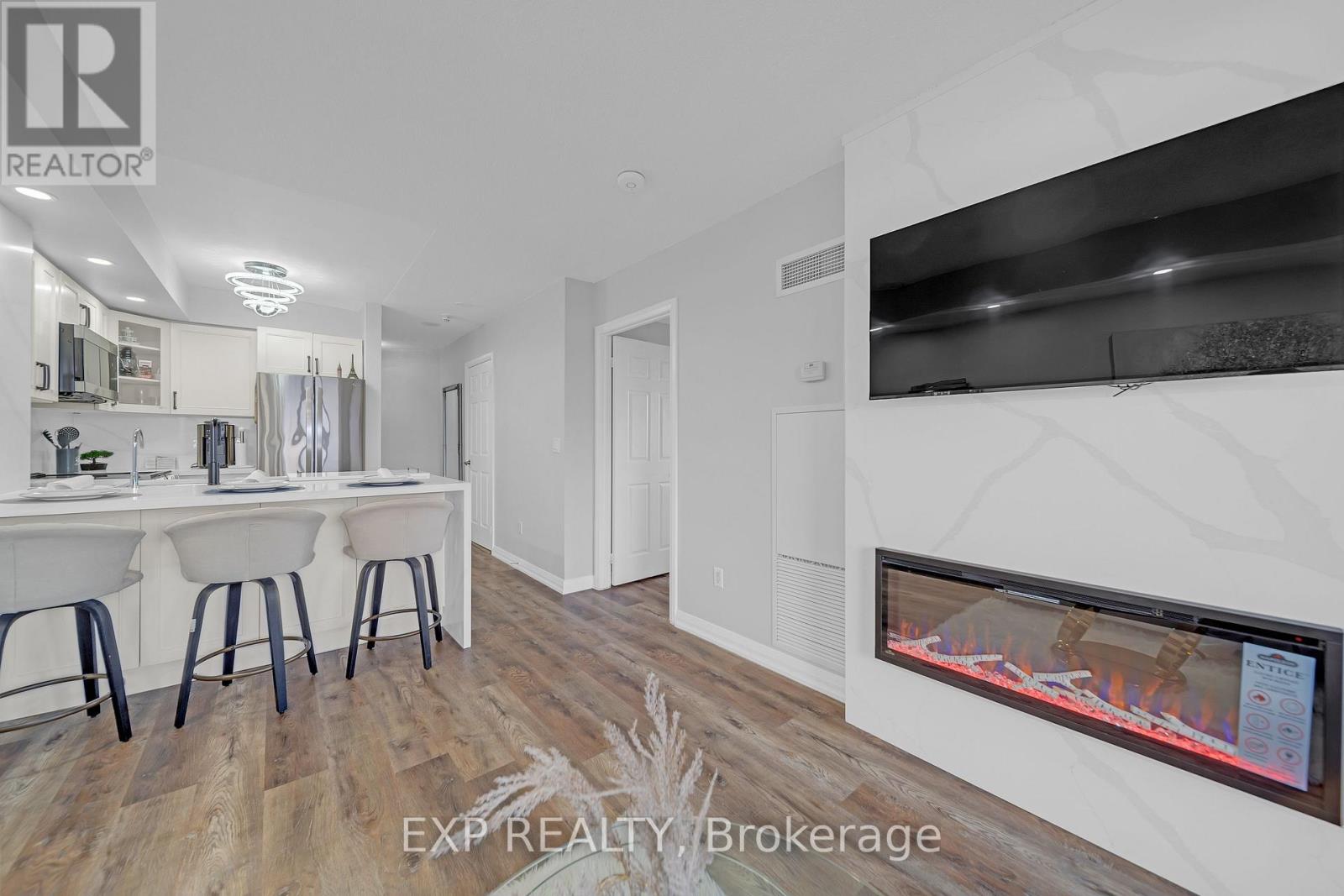 1009 - 220 Forum Drive, Mississauga, Ontario  L4Z 4K1 - Photo 11 - W12722512