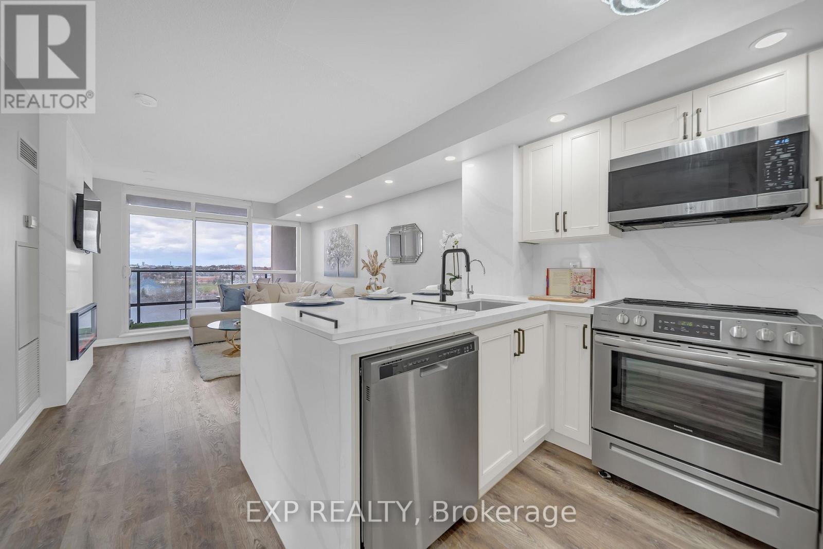 1009 - 220 Forum Drive, Mississauga, Ontario  L4Z 4K1 - Photo 9 - W12722512