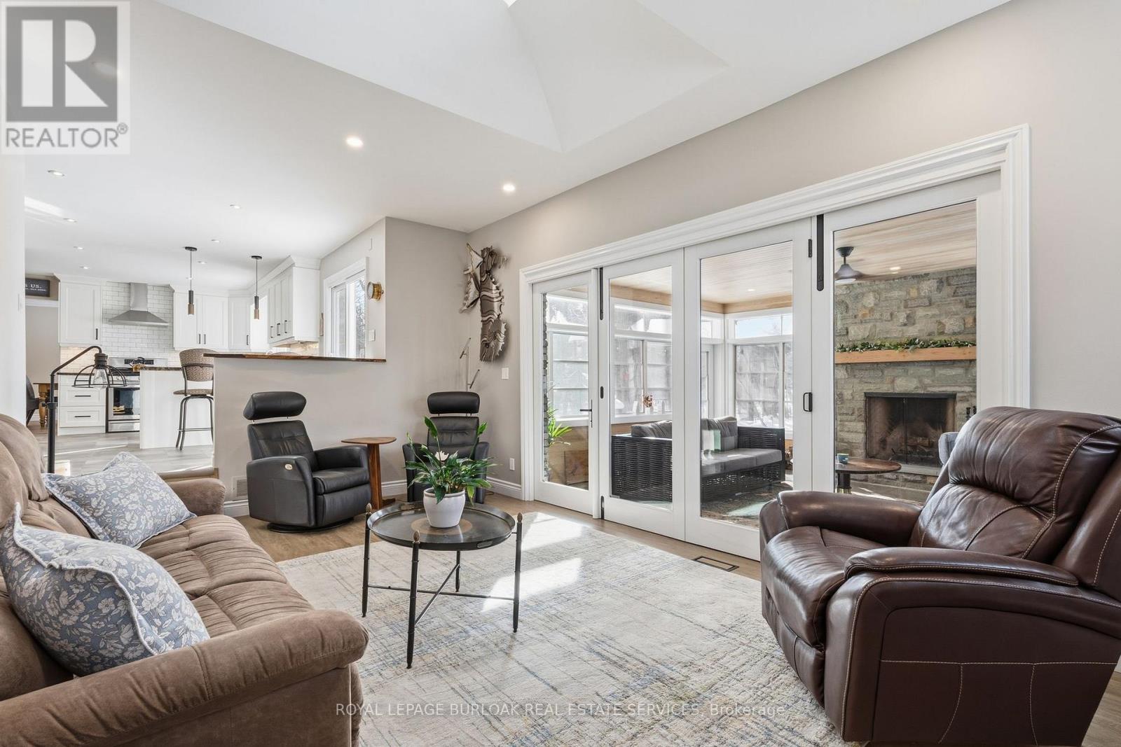 6556 Mcniven Road, Burlington, Ontario  L7P 0K5 - Photo 11 - W12722524