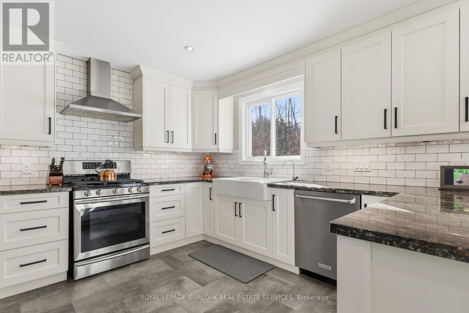 6556 Mcniven Road, Burlington, Ontario  L7P 0K5 - Photo 8 - W12722524