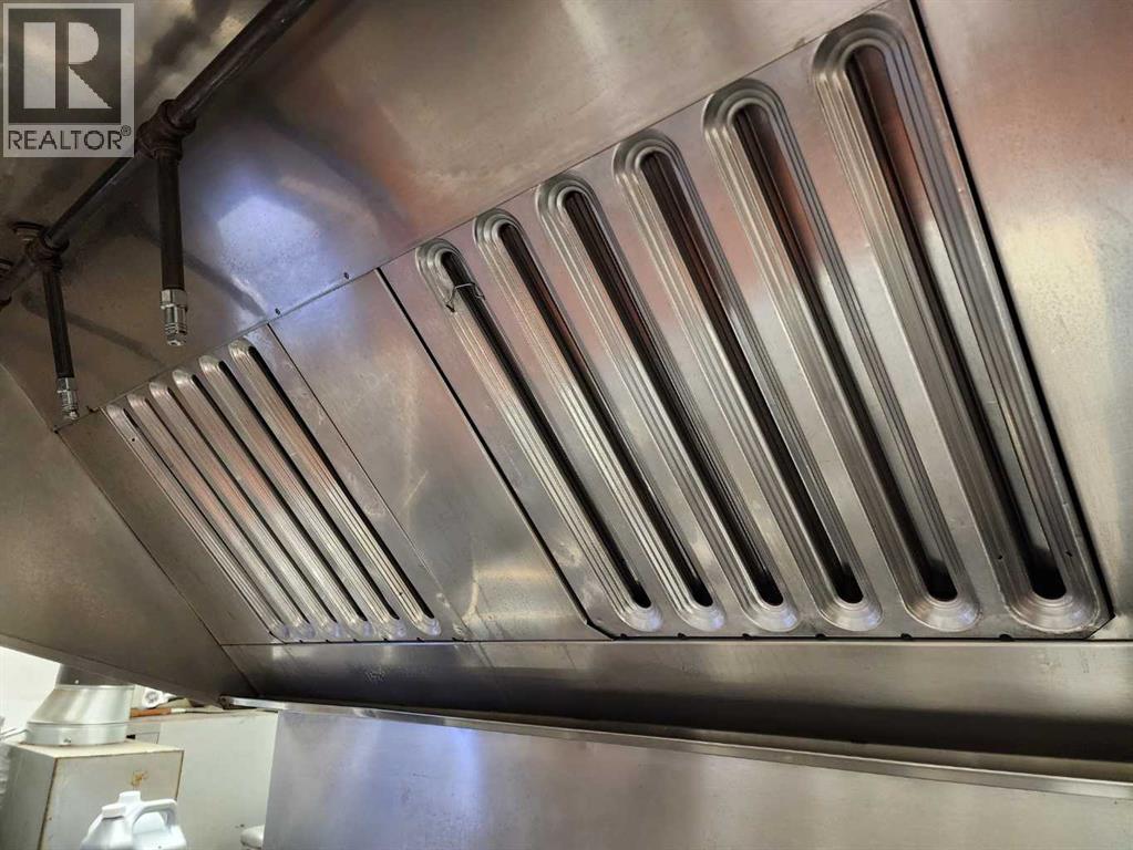 118, 4804 50 Street, Innisfail, Alberta  T4G 1N1 - Photo 41 - A2235648